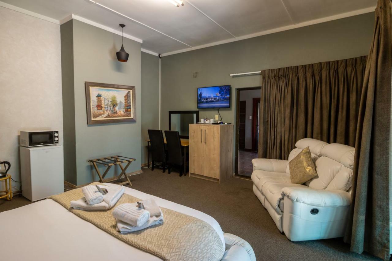Lala Dene Lodge บลูมฟอนเทน ภายนอก รูปภาพ